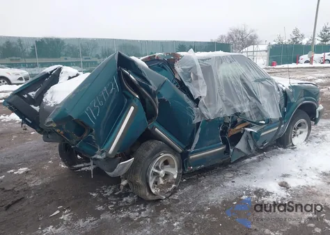 1998 Chevrolet S-10 Ls Fleetside z USA, uszkodzony, nr VIN 1GCCS19X2W8117294